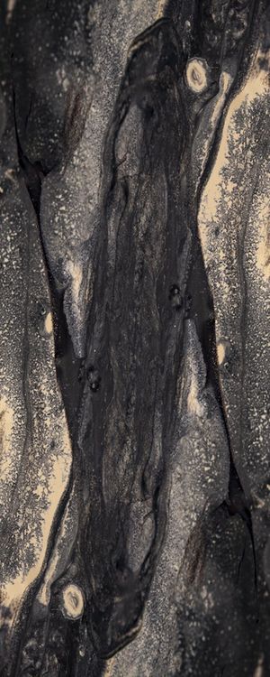 TRÍPTICO - ESTÁTUA DE TINTA (MEIO)