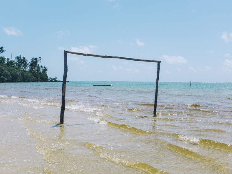 GOL NA PRAIA