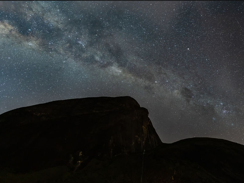 MILKY WAY OVER THE MOUNTAINS