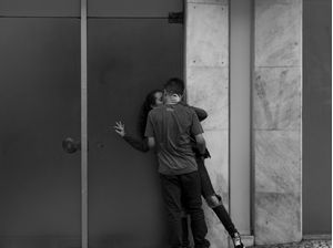 THE LOVE IS IN THE AIR
