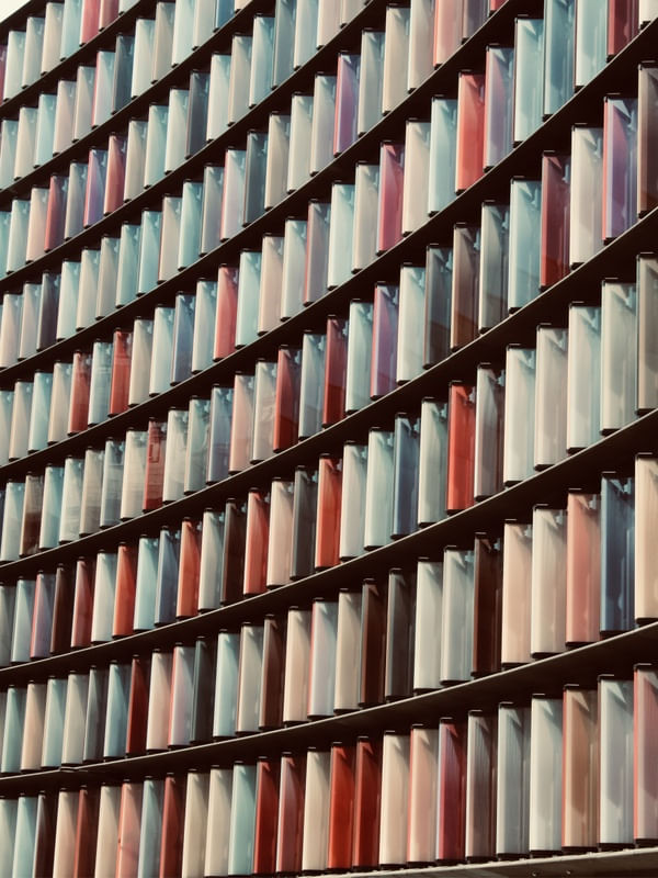 ABSTRATO E GEOMÉTRICO