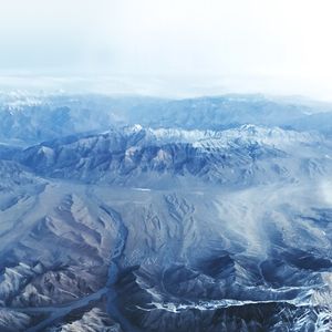 MONTANHA AZUL QUADRADA