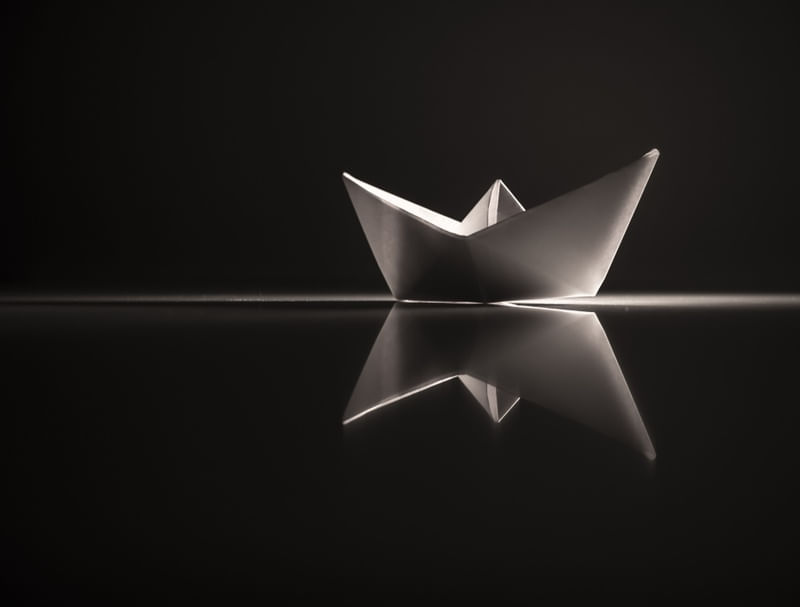 SHINNING BOAT