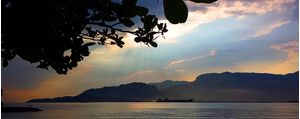 SUNSET NA VILA