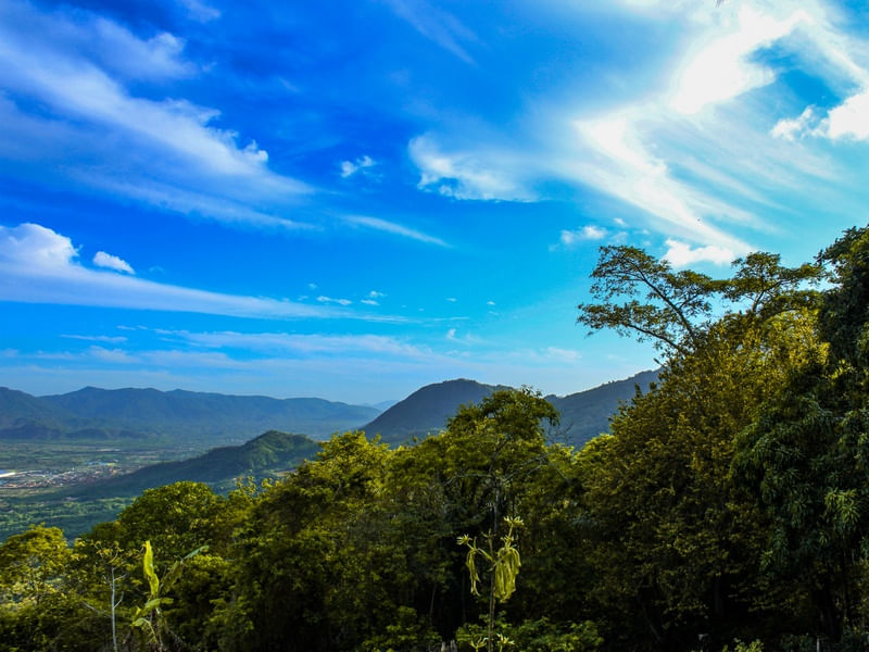 O CÉU É LOGO AQUI