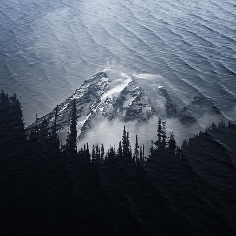 SEA MOUNTAINS