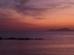 TRAMONTO AL MARE