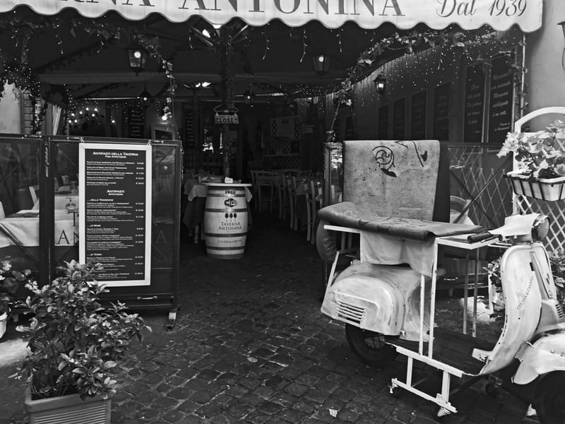 BISTRO PARIS