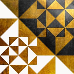 GOLDEN TRIANGLES I