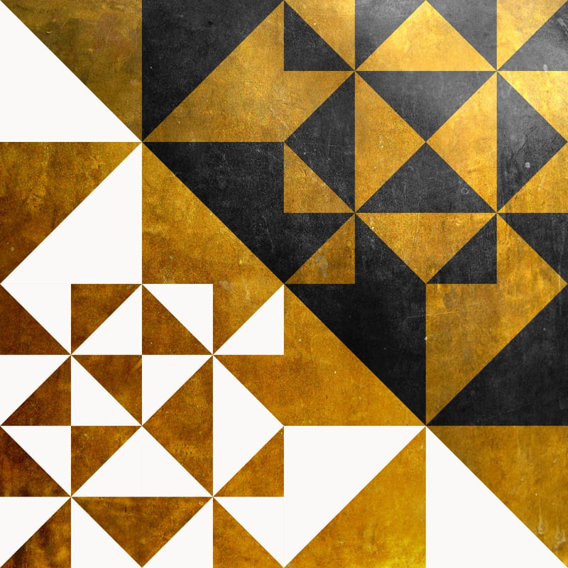 GOLDEN TRIANGLES I