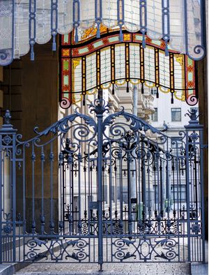 PORTÕES TEATRO MUNICIPAL