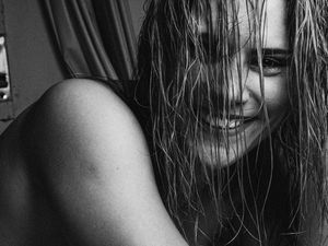 O SORRISO DE UMA MULHER