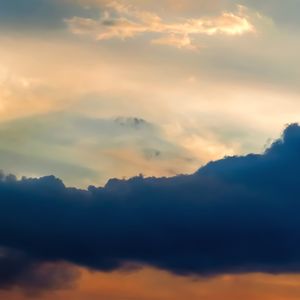 PAISAGEM DE NUVENS I