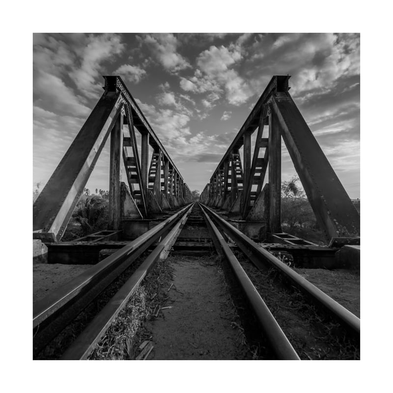 MOLDURA PONTE FERROVIÁRIA NIGRI