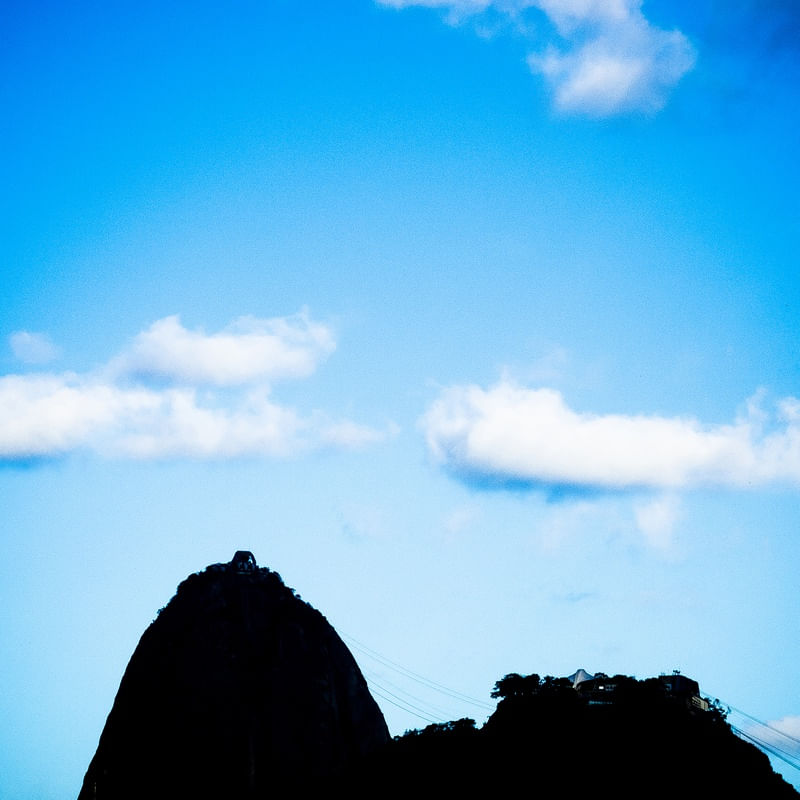 CÉU AZUL NA URCA - RJ