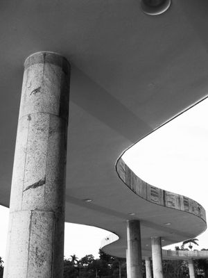 CASA DO BAILE - OSCAR NIEMEYER