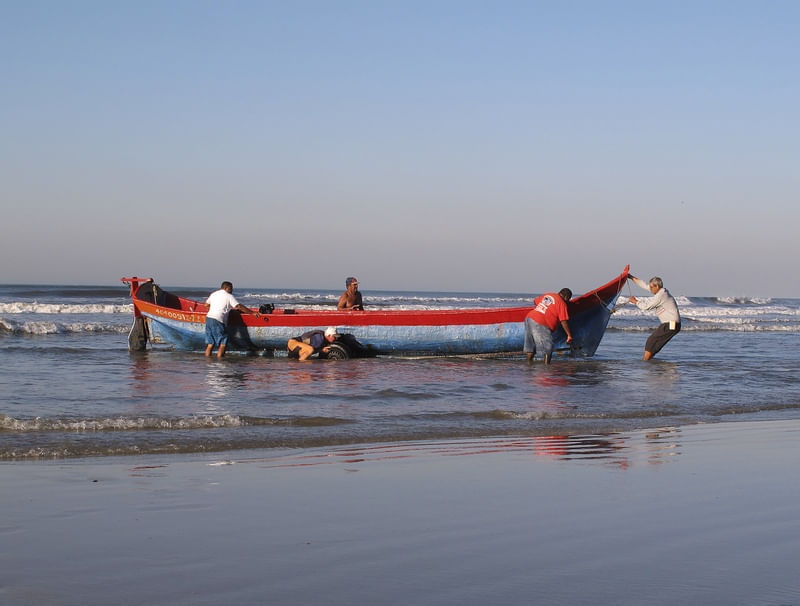 CANOA AZUL E VERMELHA