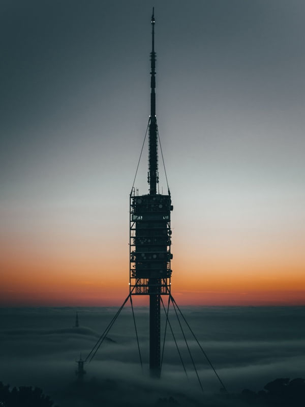 PÔR DO SOL EM BARCELONA