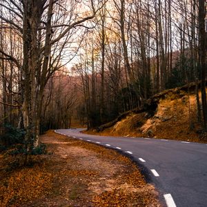 PELAS CURVAS DE MONTSENY - ESPANHA