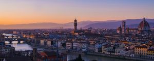FLORENÇA NO PÔR DO SOL - ITÁLIA