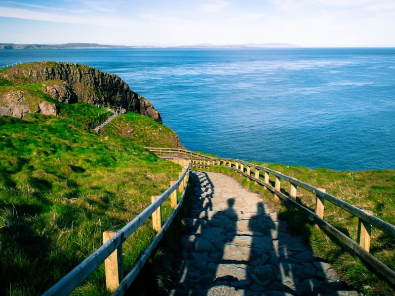 SOMBRAS PELO CAMINHO - IRLANDA DO NORTE