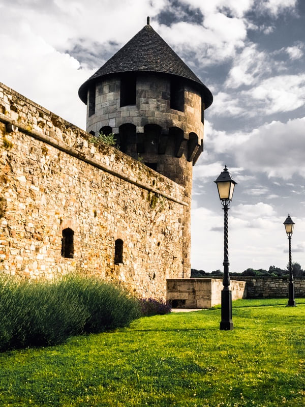 CASTELO - BUDAPESTE