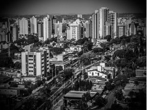 AVENIDA JUNDIAÍ/ PQ DA UVA