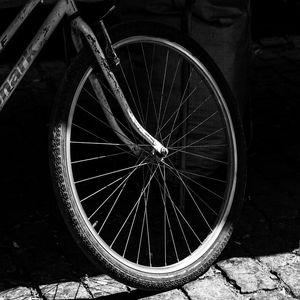 BICICLETA A ESPERA