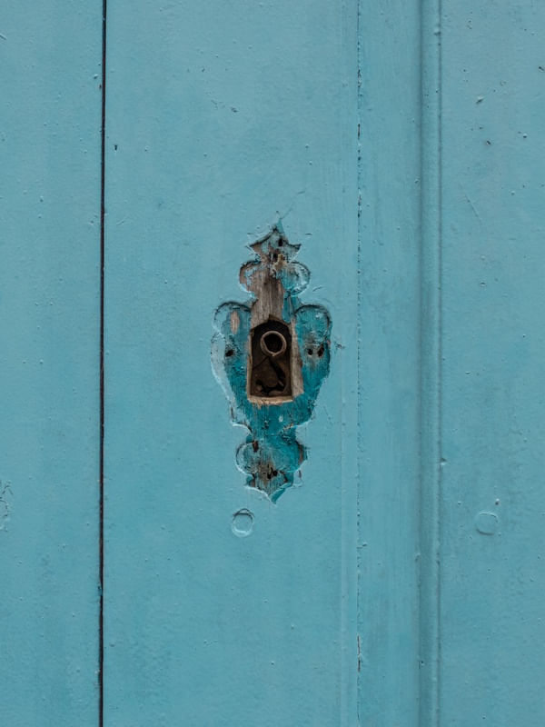 FECHADURA MINIMALISTA AZUL
