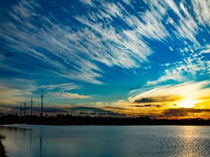 PÔR DO SOL EÓLICA