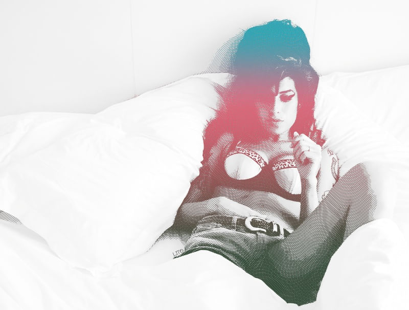 AMY WINEHOUSE TRAÇOS