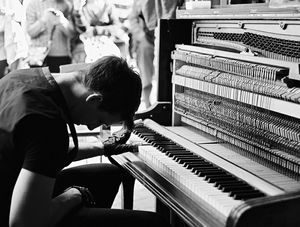 MUSIC 01
