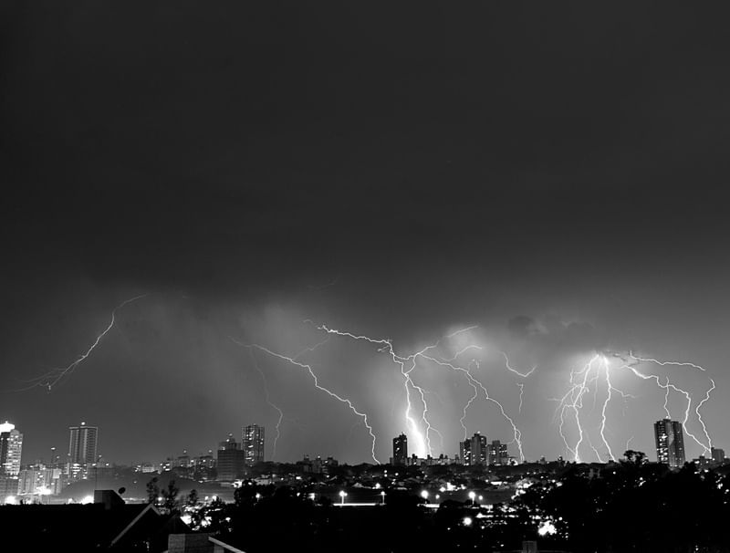 STORM 01