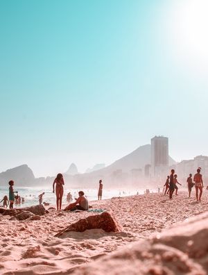 CORES DA PRAIA