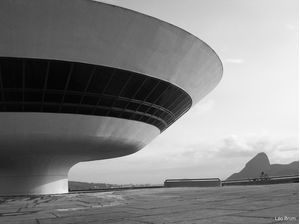 MAC - OSCAR NIEMEYER