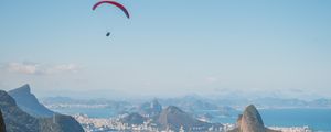 UP2FLY 02