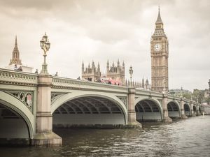 BIG BEN EM LONDRES