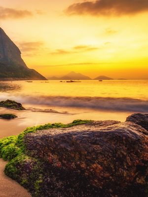 PRAIA VERMELHA NO RIO DE JANEIRO AO NASCER DO SOL - DÍPTICO DIREITA