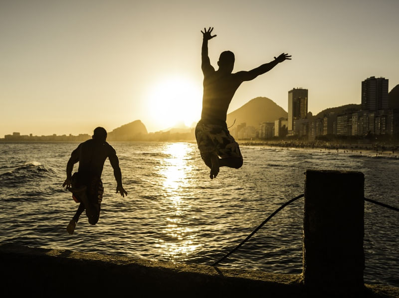 SALTO NO LEME