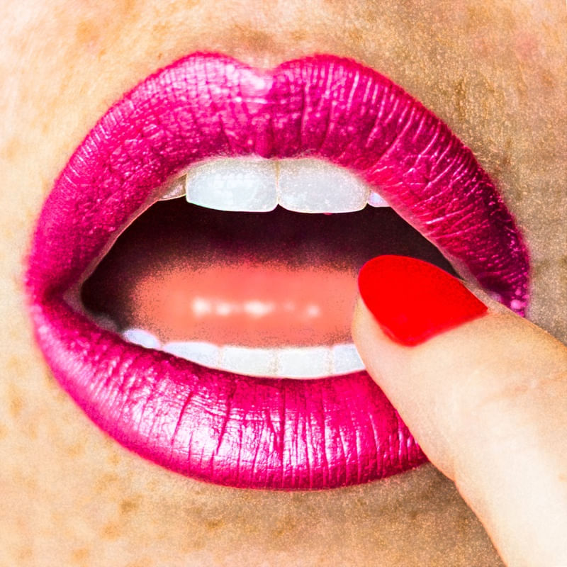 PINK LIPS