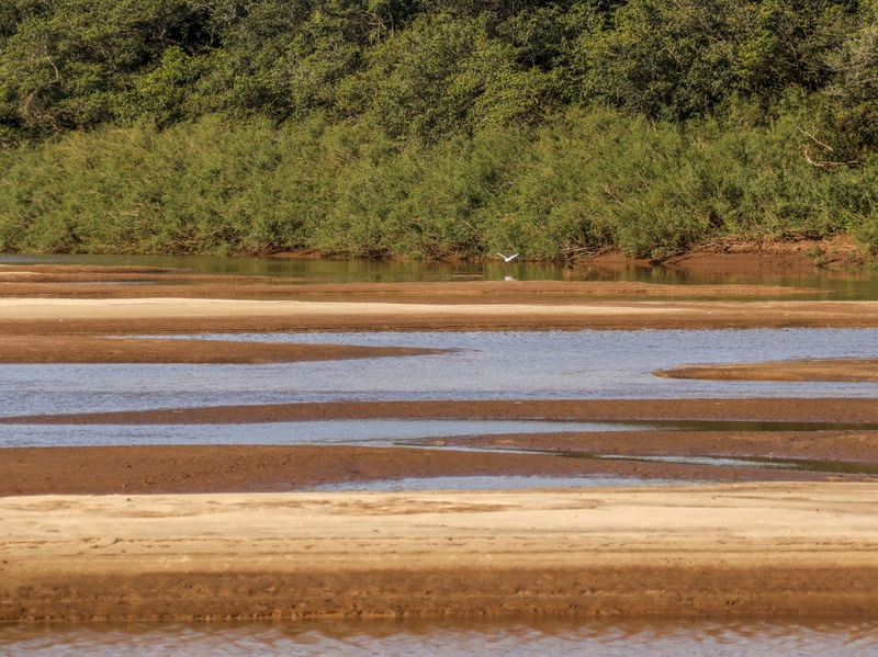 CONTRASTE NO RIO URUGUAI
