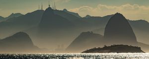 RELEVO RIO EM CORES