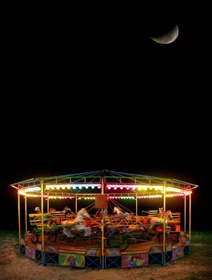 O CARROUSEL E A LUA