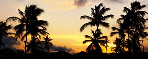 PANORÂMICA SUNSET NA LAGOA DO GUAXINIM