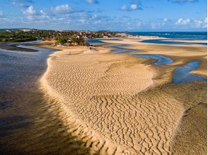 TEXTURA NA AREIA EM BARRA DO RIO