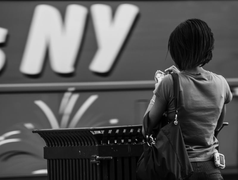 WOMAN IN NYC