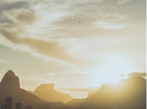 VOO DE LUZ 02