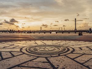 AMANHECER NO MARCO ZERO DO RECIFE