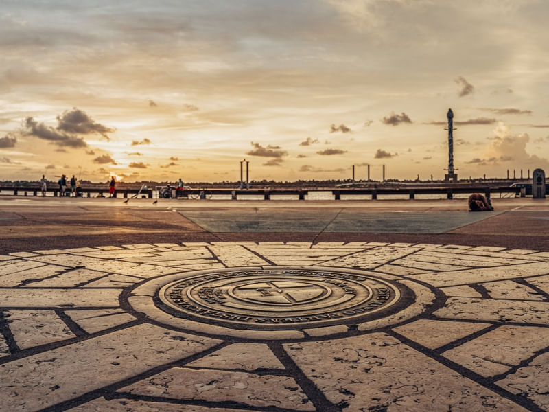 AMANHECER NO MARCO ZERO DO RECIFE