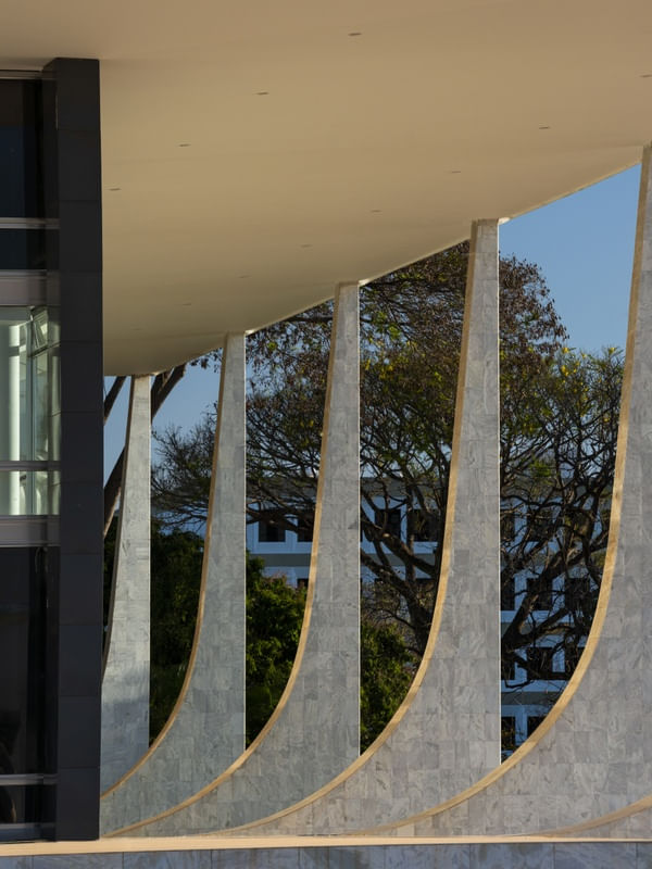 DIPTICO 01 : SUPREMO TRIBUNAL FEDERAL (STF), BRASÍLIA